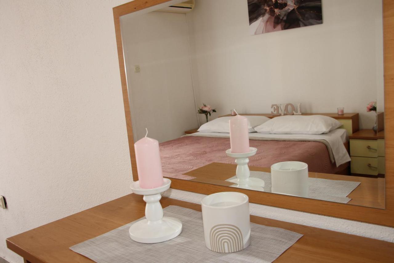 Motel "Tri Lovca" Knin Exterior foto
