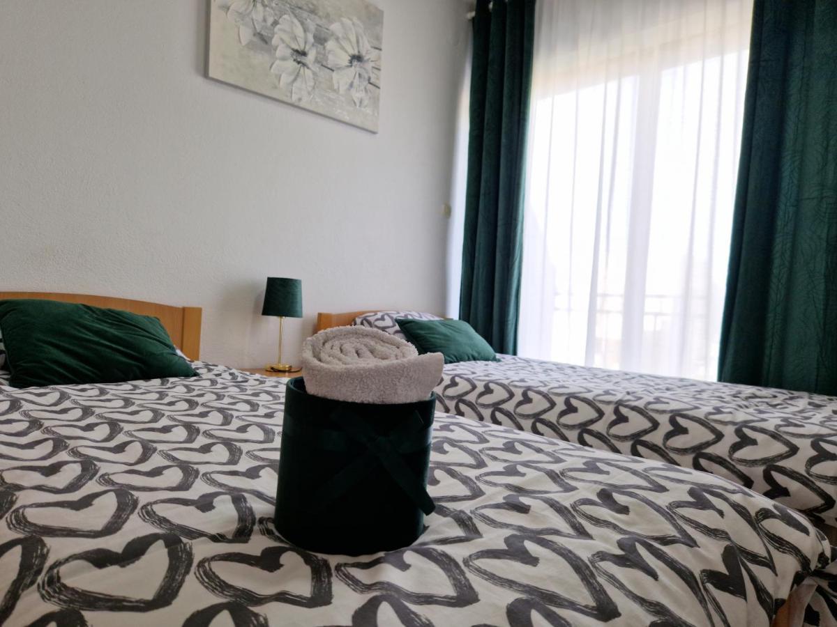 Motel "Tri Lovca" Knin Exterior foto